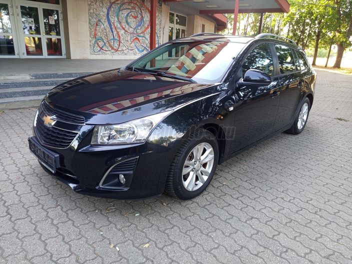 CHEVROLET CRUZE SW 1.6 LT