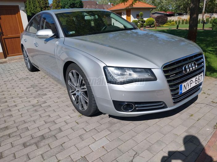 AUDI A8 4.2 V8 TDI DPF quattro Tiptronic ic Lang