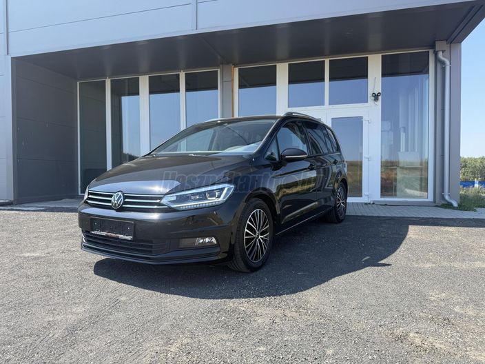 VOLKSWAGEN TOURAN 1.5 TSI ACT Comfortline DSG [7 személy]