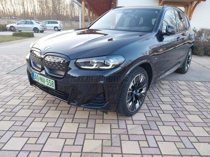 BMW IX3 73,9kWh