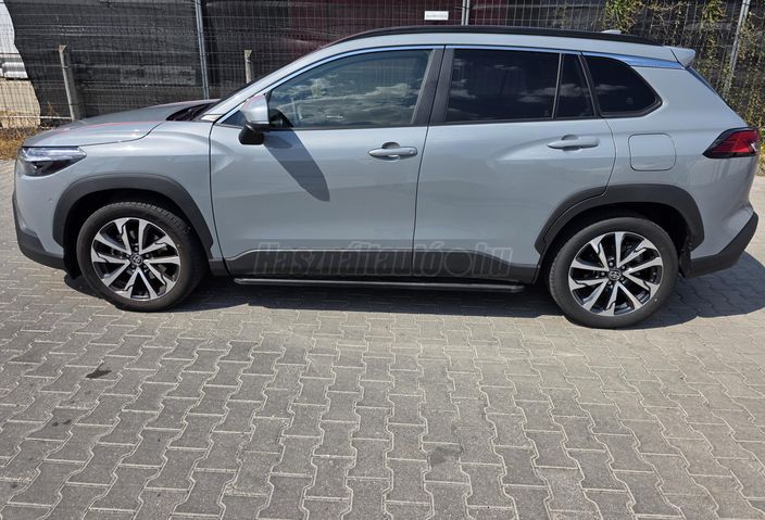 TOYOTA COROLLA CROSS 2.0 Hybrid Executive AWD e-CVT