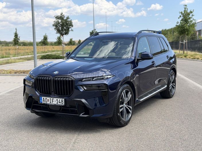 BMW X7 xDrive40i (Automata) (6 személyes )