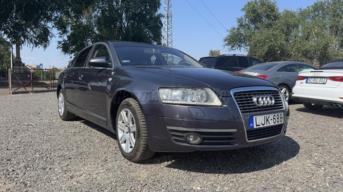 AUDI A6 2.4 Business