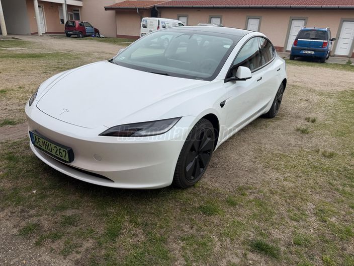 TESLA MODEL 3 RWD Premium (Automata)
