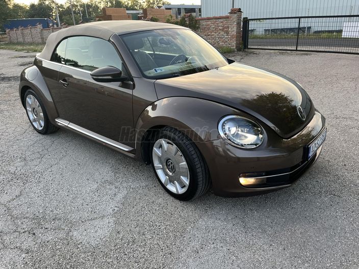 VOLKSWAGEN NEW BEETLE Cabrio 1.4 TSI Design BMT DSG