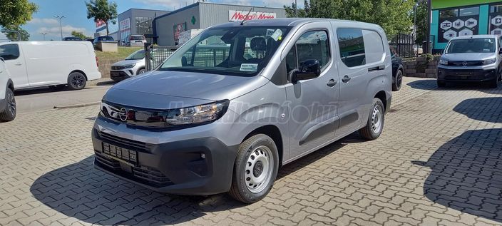Sokoldalú Opel Combo  Fandl Gábor + 36 70 93 00 923