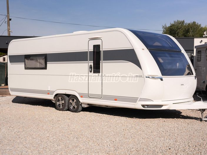 HOBBY Maxia 660 WQM Teljes felszereltség. Mover. El. lábak. Solar. Inverter. Klíma. TV