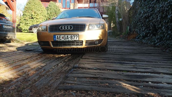 AUDI A4 CABRIO 3.0 V6