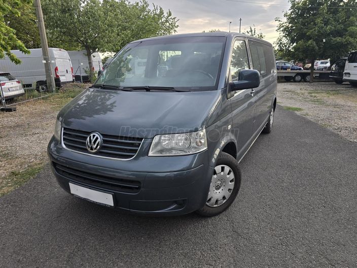 VOLKSWAGEN TRANSPORTER T5 2.5 TDI Caravelle Comfortline