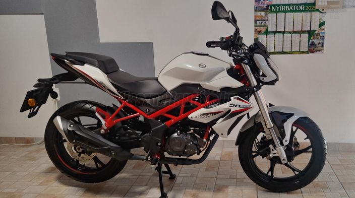 BENELLI BN 125