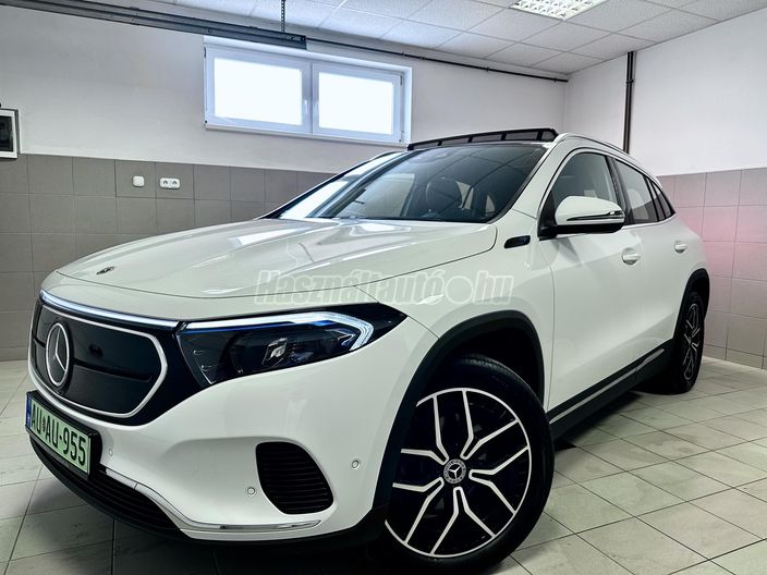 MERCEDES-BENZ EQA 300 4Matic