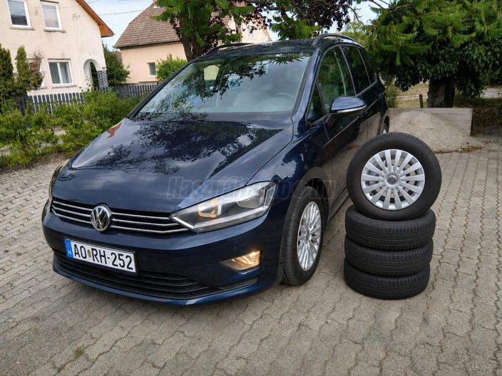 VOLKSWAGEN GOLF SPORTSVAN 1.6 TDI Comfortline