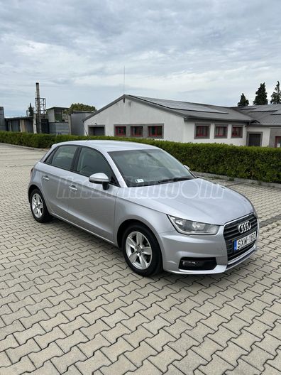 AUDI A1 Sportback 1.6 TDI Basis