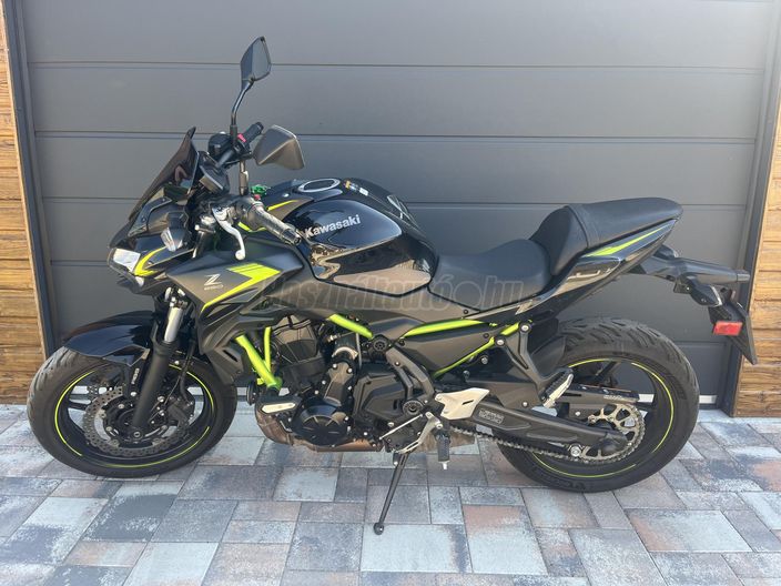 KAWASAKI Z 650