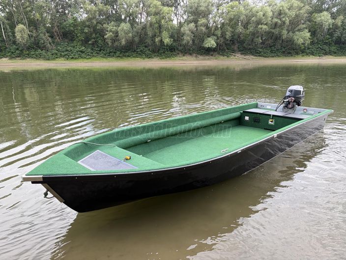 KORMORÁN 550