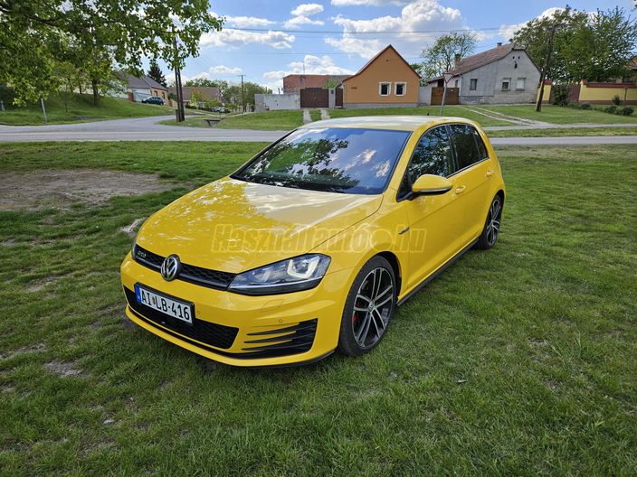 VOLKSWAGEN GOLF VII 2.0 GTD BMT Highline