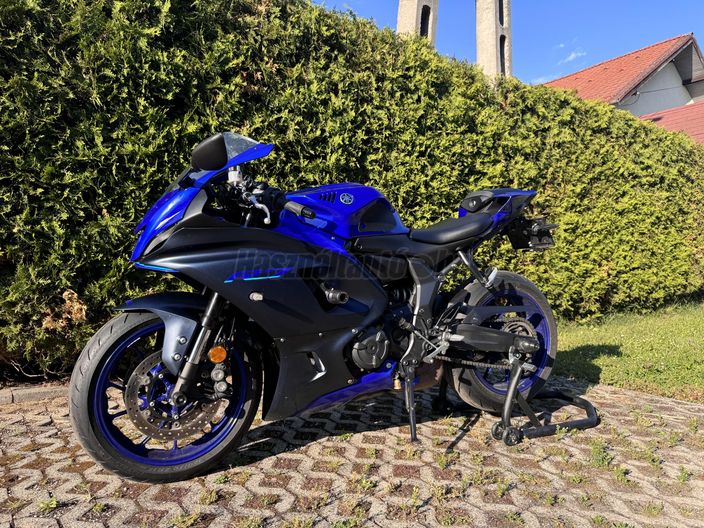 YAMAHA YZF R7