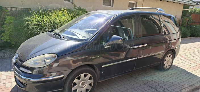 PEUGEOT 807 2.0 HDi Symbole