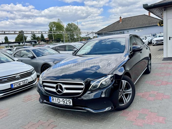 MERCEDES-BENZ E 220 d 9G-TRONIC