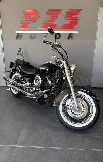 YAMAHA XVS 1100 DRAG STAR