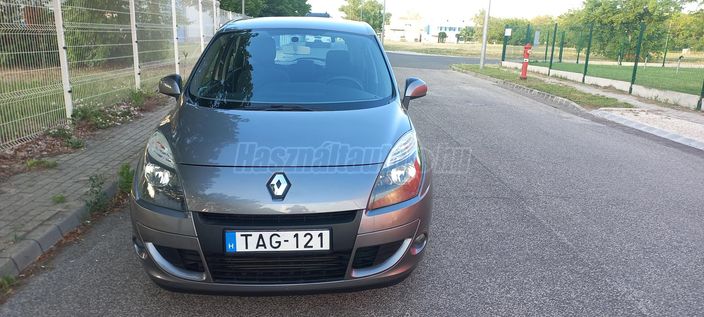 RENAULT SCENIC Grand Scénic 1.5 dCi Dynamique