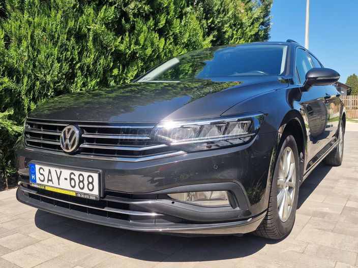 VOLKSWAGEN PASSAT VIII Variant 2.0 TDI SCR Business DSG