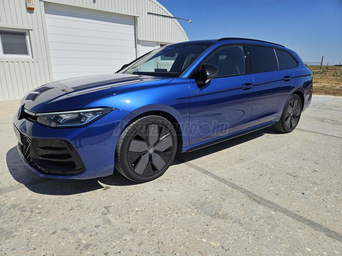 VOLKSWAGEN PASSAT Variant 2.0 TDI R-Line MAX DSG 4MOTION