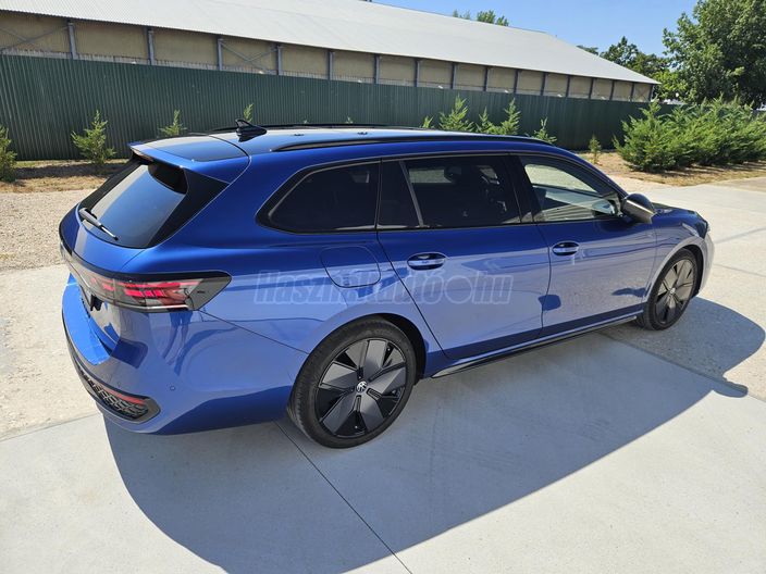 VOLKSWAGEN PASSAT Variant 2.0 TDI R-Line MAX DSG 4MOTION