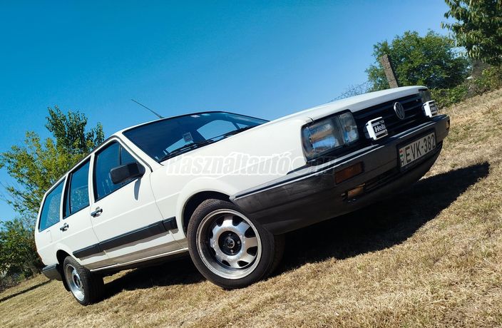 VOLKSWAGEN PASSAT Variant 1.6 (C)