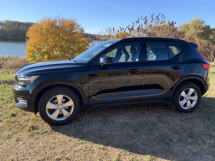 VOLVO XC40 1.5 [T3] Momentum Core