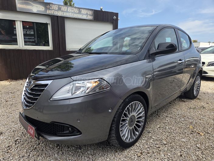 LANCIA YPSILON 1.3 Mjet Gold