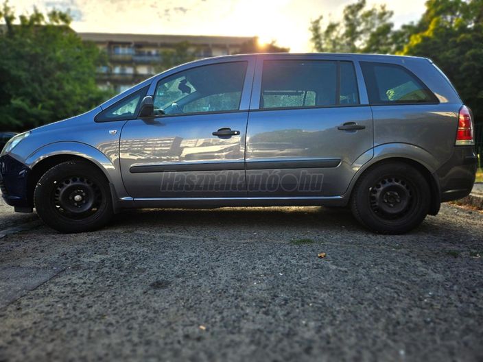OPEL ZAFIRA B 1.6 Enjoy