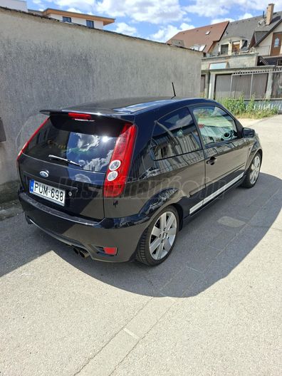FORD FIESTA 2.0 ST