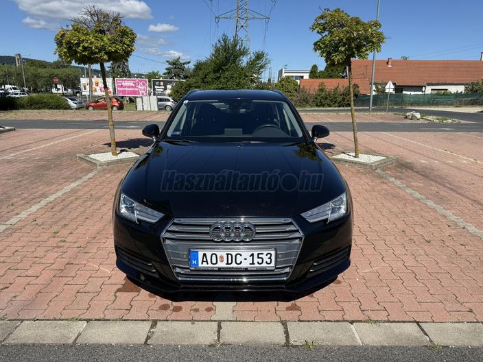 AUDI A4 Avant 2.0 TDI Basis