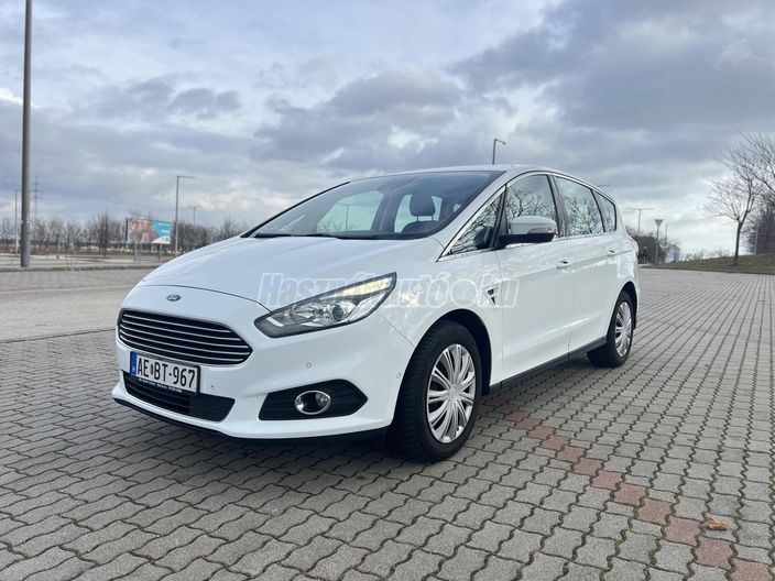 FORD S-MAX 2.0 EcoBlue Titanium