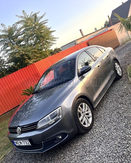 VOLKSWAGEN JETTA 2.0 CR TDI Highline