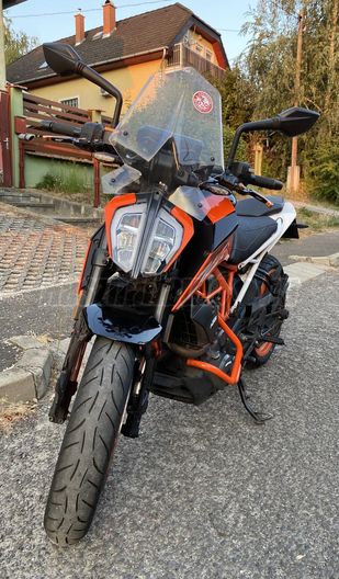 KTM 390 DUKE