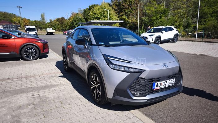 TOYOTA C-HR 1.8 Hybrid Style e-CVT
