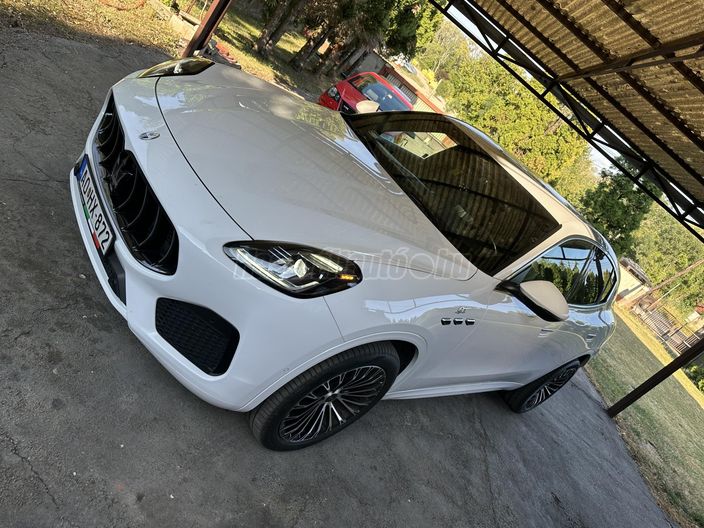 MASERATI GRECALE 2.0 Hybrid GT (Automata)