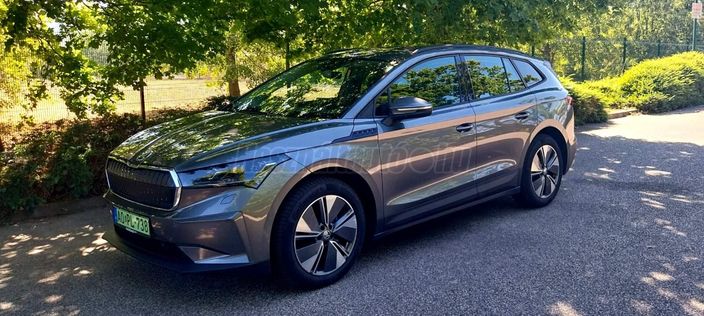SKODA ENYAQ 60 Sportline