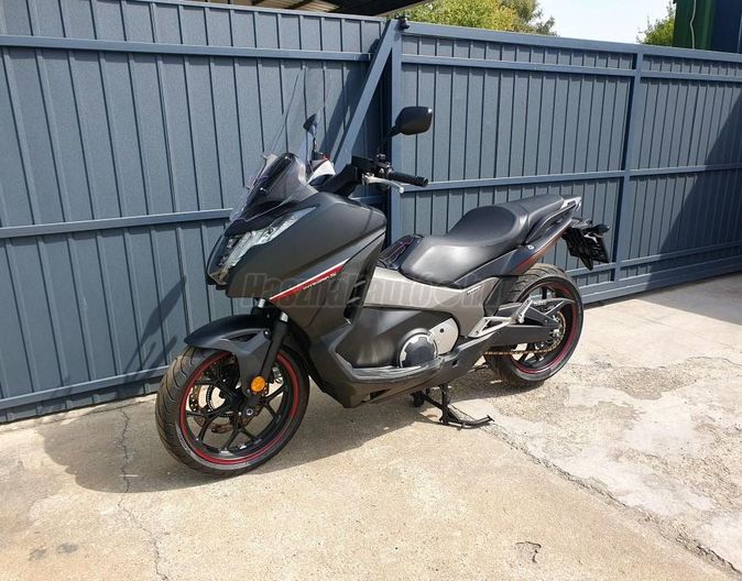 HONDA NC 750 D