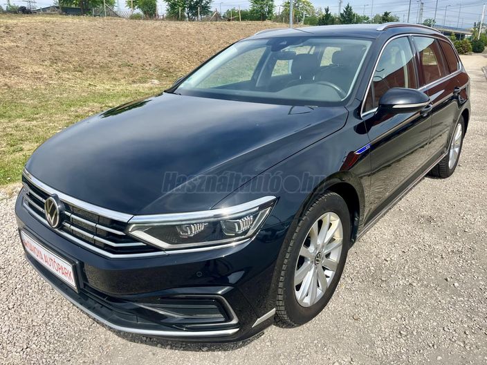 VOLKSWAGEN PASSAT Variant 1.4 TSI GTE Plug-In-Hybrid DSG