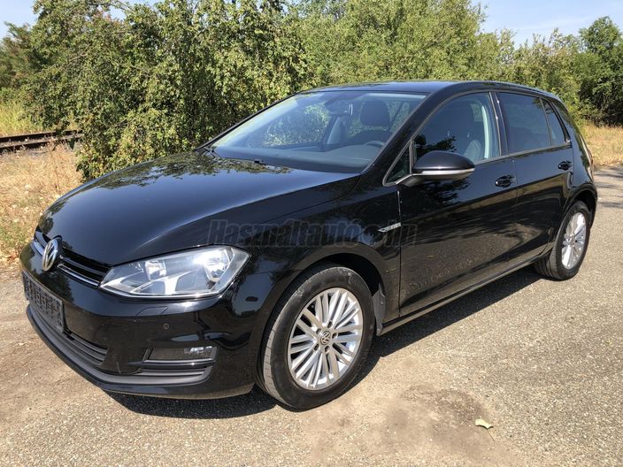 VOLKSWAGEN GOLF VII 1.2 TSI BMT Trendline