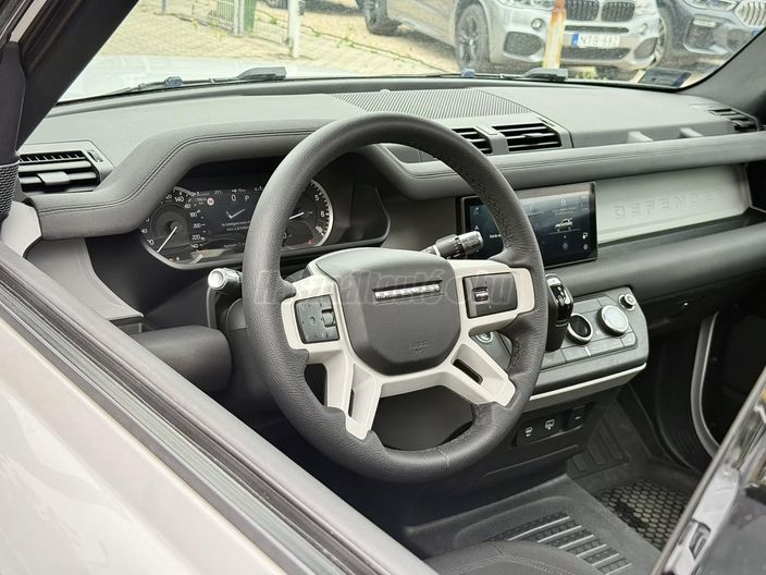 LAND ROVER DEFENDER 90 P300 S (Automata)