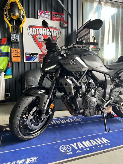 YAMAHA MT-07
