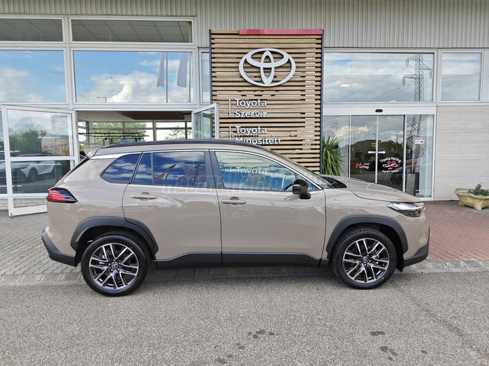 TOYOTA COROLLA CROSS 1.8 Hybrid Style e-CVT