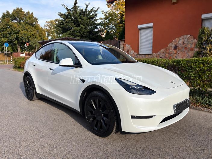 TESLA MODEL Y Long Range AWD (Automata)