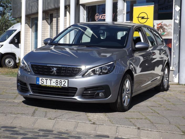 Opel márkakereskedés beszámolt autója!