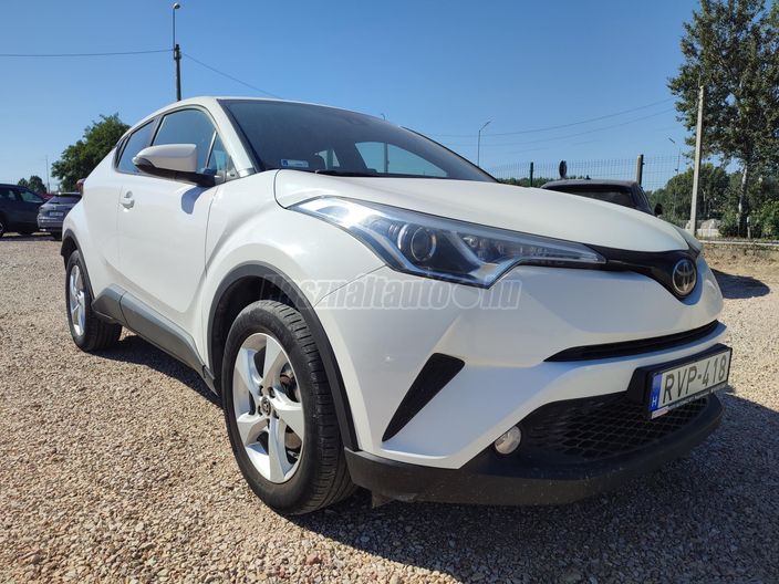 TOYOTA C-HR 1.2T Live