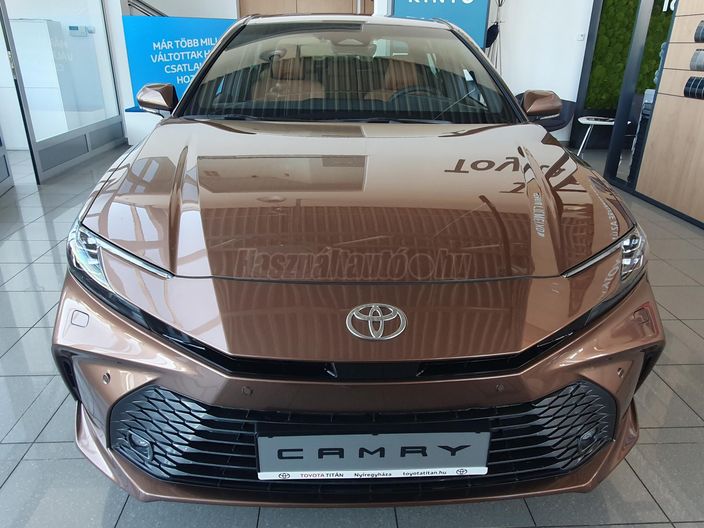 TOYOTA CAMRY 2.5 Hybrid Prestige e-CVT
